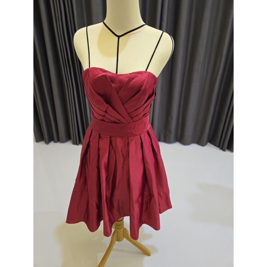 dress pesta maroon