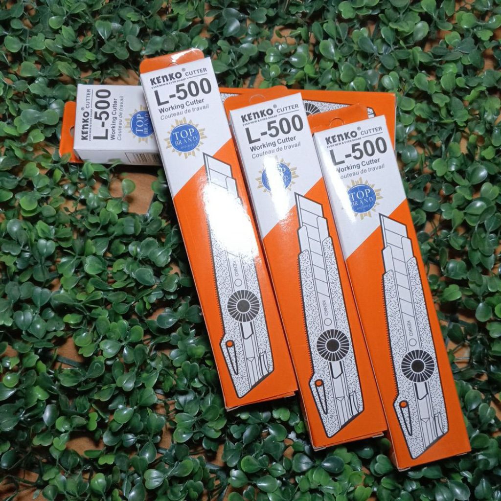 

Pisau Pemotong Cutter Besar L-500 KENKO