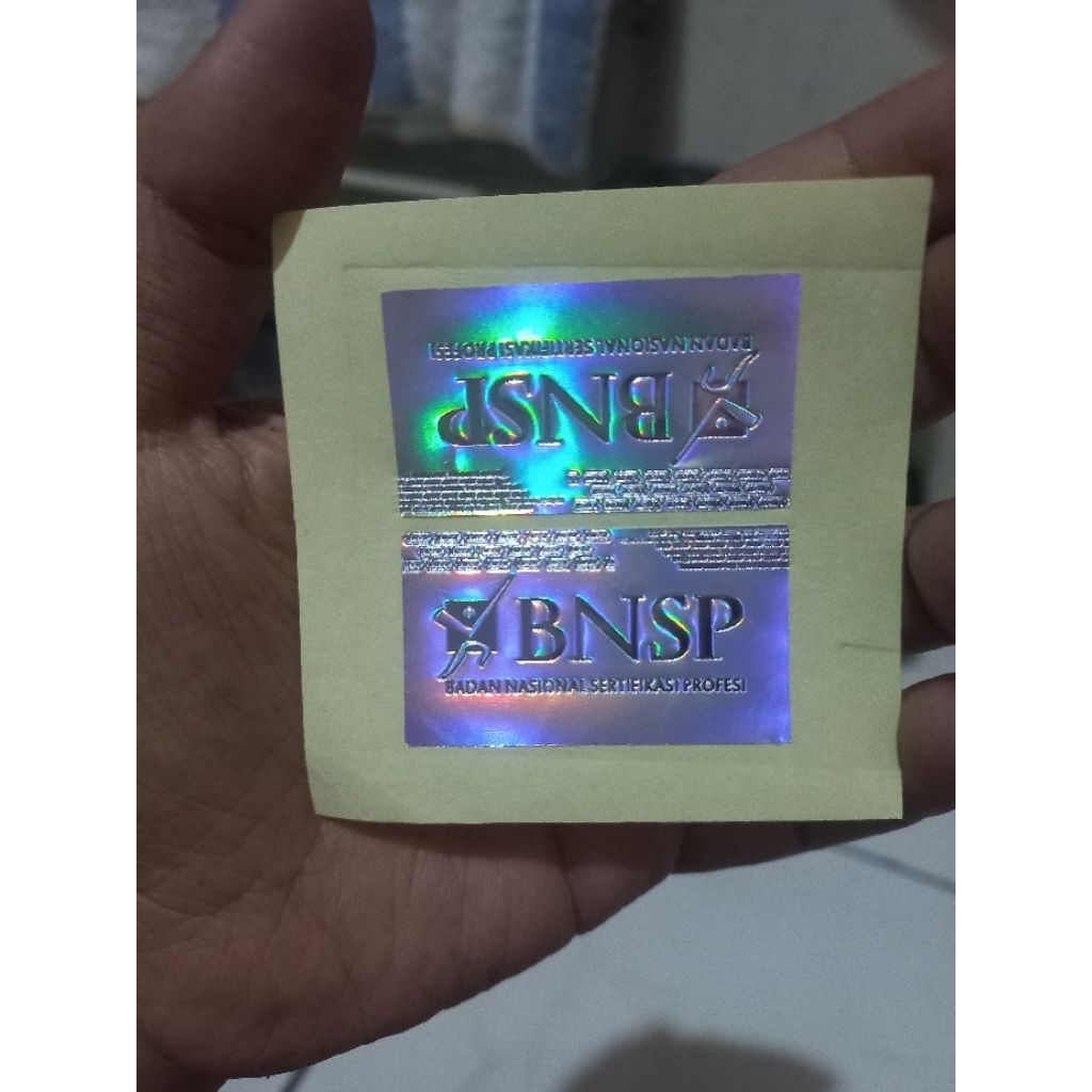 

STICKER EMBOSS HOLO SIAP PAKAI B / N / S / P HARGA 2 Pcs