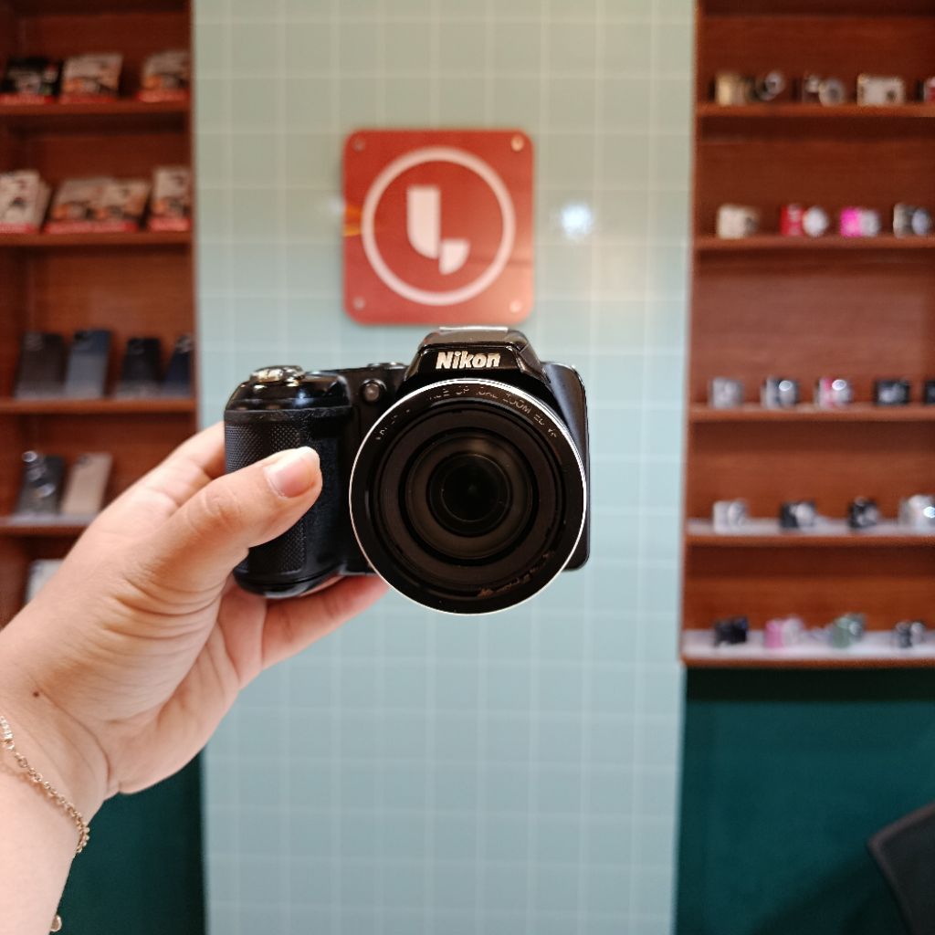 NIKON COOLPIX L320