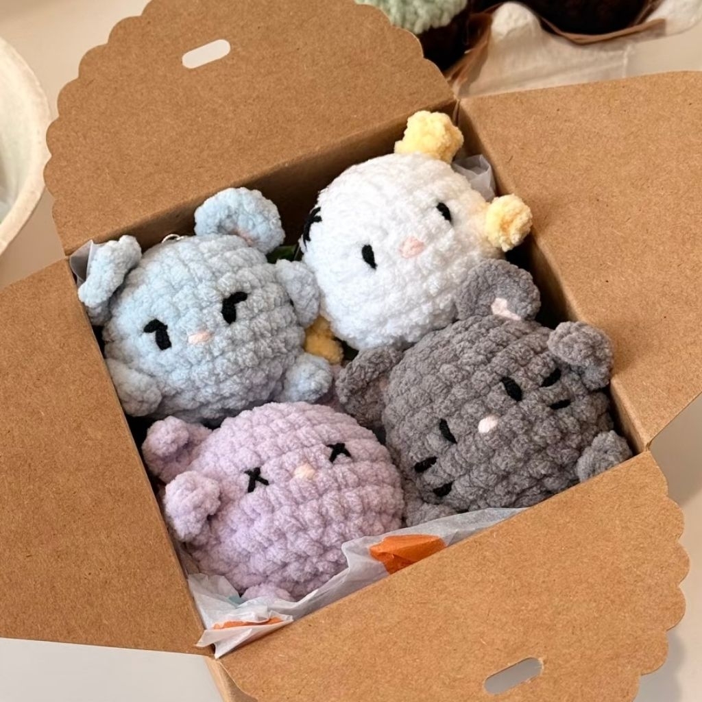 [SYNDEISY] Mini Aespa Plushie Bag Charm Handmade | Crochet Mini Aespa Amigurumi Keychain