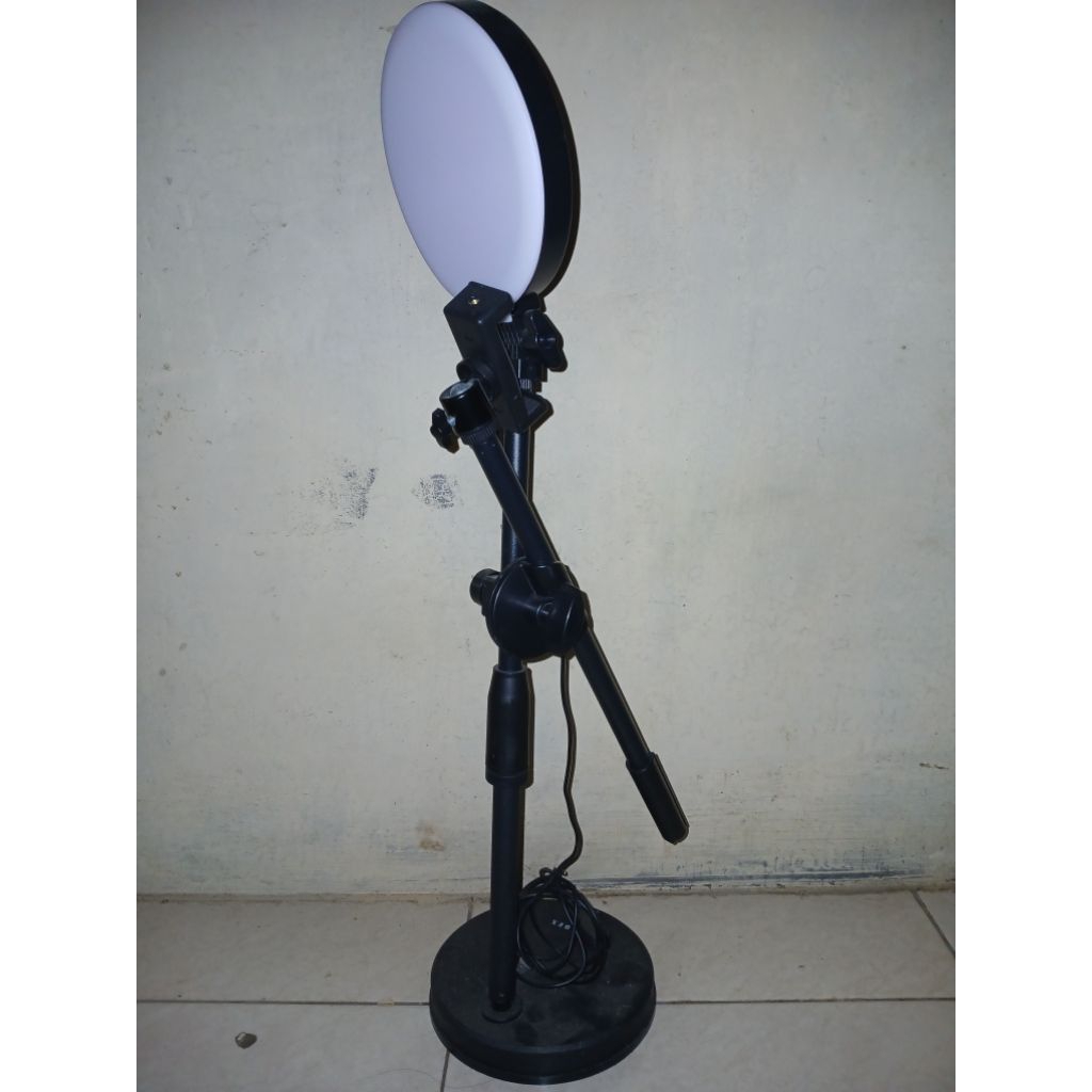 PRELOVED TRIPOD INBEX +ringlight