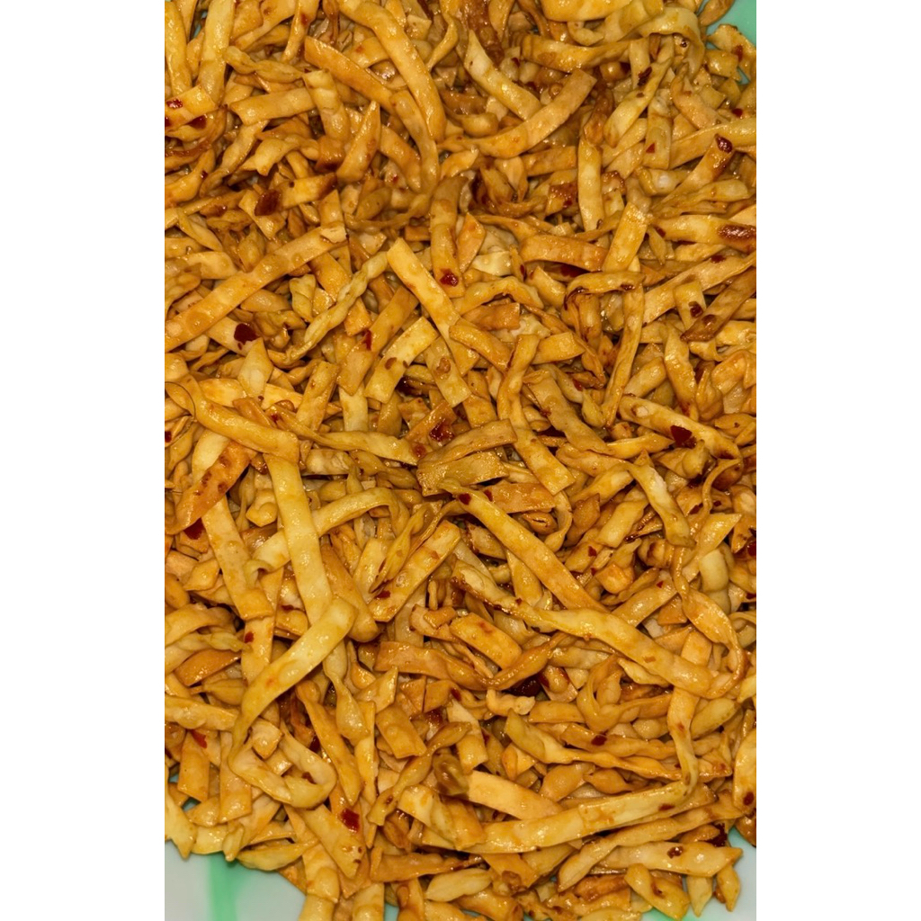 

Kripik mie pangsit pedas manis