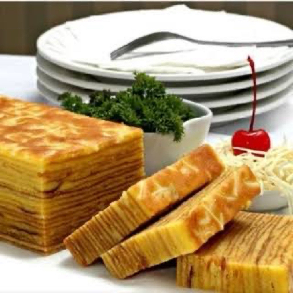 

Kue Lapis Legit Spesial Orlando Basah ukuran 8x16cm 350gram