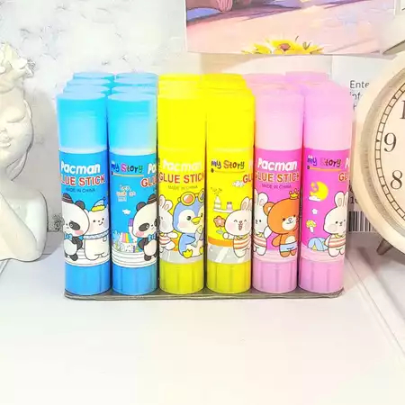 

Glue Stick Fancy Kecil / Lem Stik Putar Murah / Lem Kertas Karakter Kartun Anak Anak 10 Gr (1 PCS)