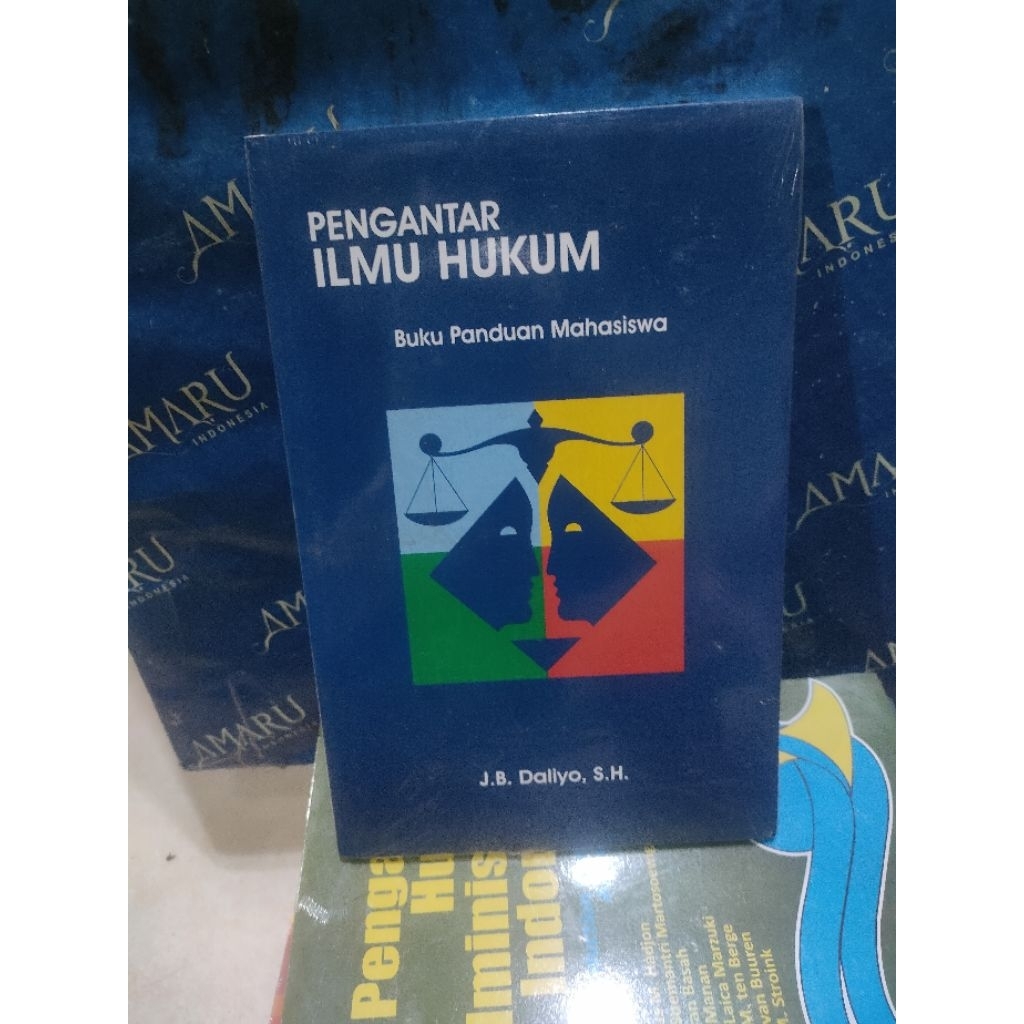 BUKU PENGANTAR ILMU HUKUM BUKU PANDUAN MAHASISWA JB DALIYO SH
