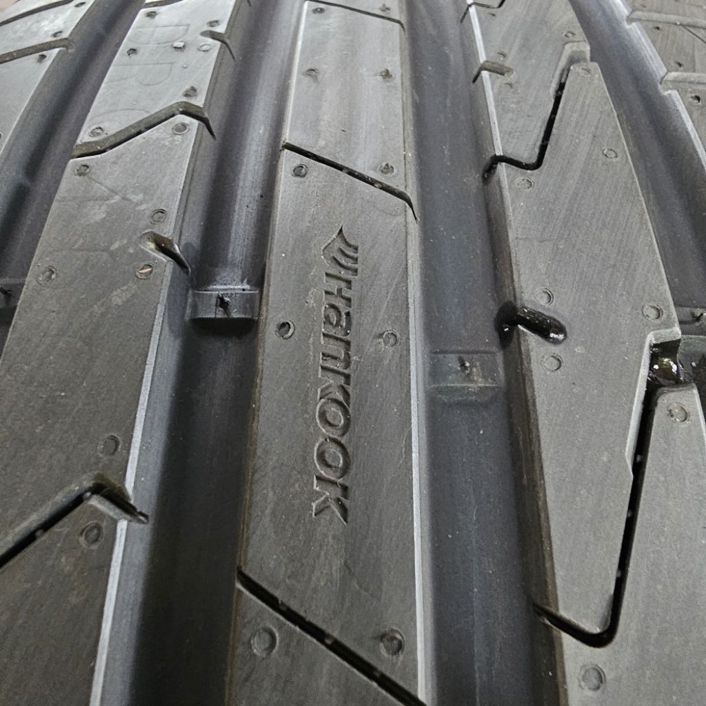 ban mobil 235 55 17 hankook murah