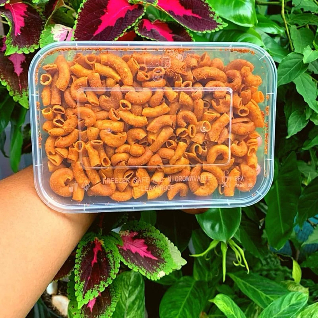 

Makaroni Pedas Renyah Gurih Snack Cemilan Murah Enak Crispy 500ml