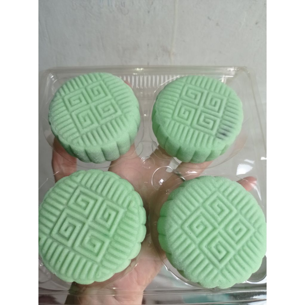 

Snowskin Mooncake Homemade/Halal/Vege
