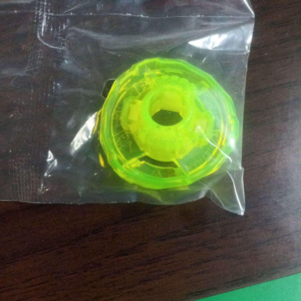 BEYBLADE X UX-10 RACHET 3-85