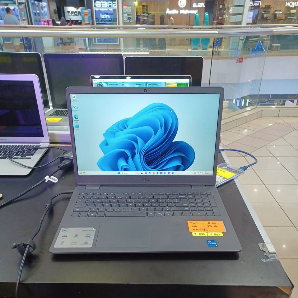 laptop dell inspiron 3501 core i5 1135G7 ram 8gb ssd 512gb 15 inch 892