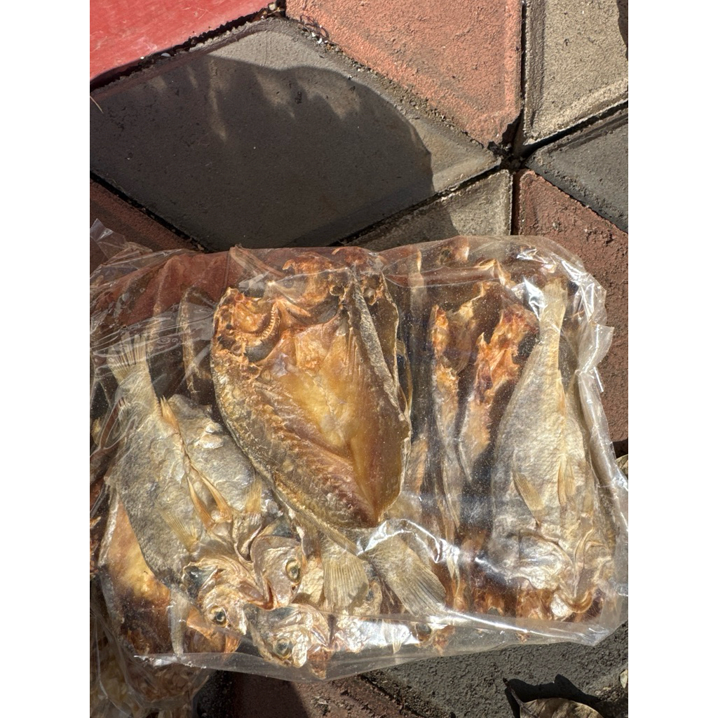 

ikan asin premium 1kg