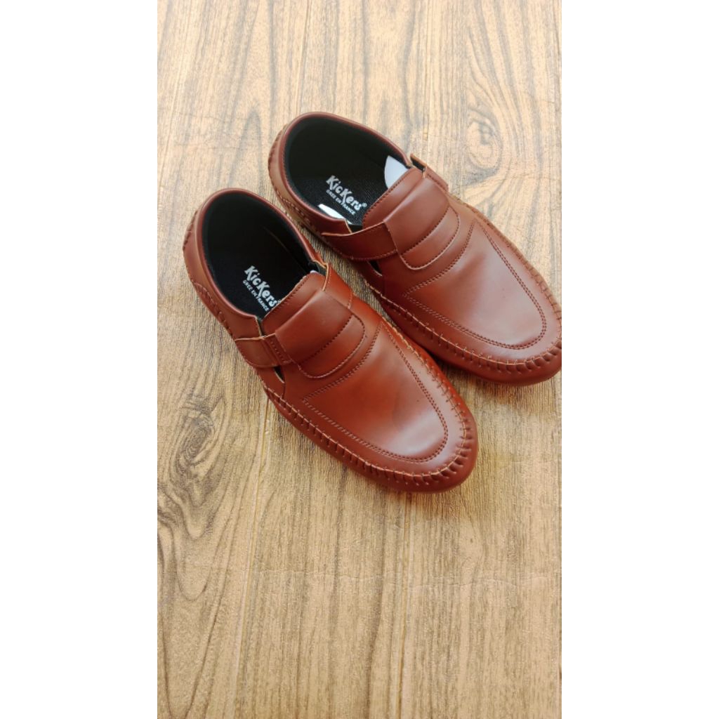 Sepatu pria terbaru sepatu casual pria sepatu santai pria