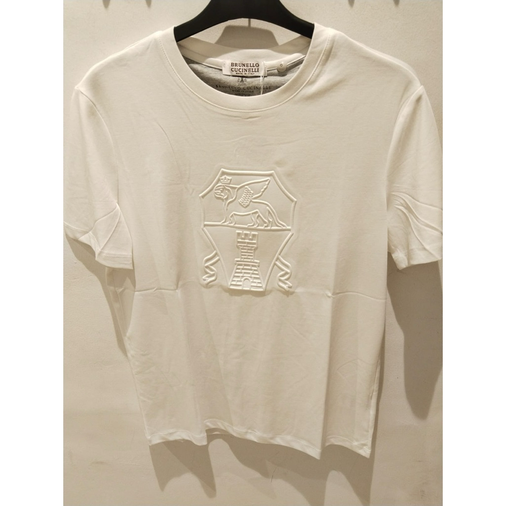 kaos brunello cucinelli