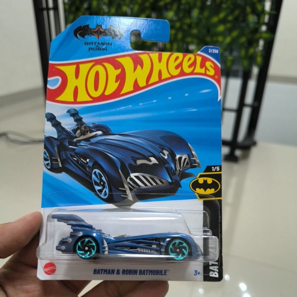 Hotwheels Batman Batmobile Original Mattel 100% - DIECAST - mobilan