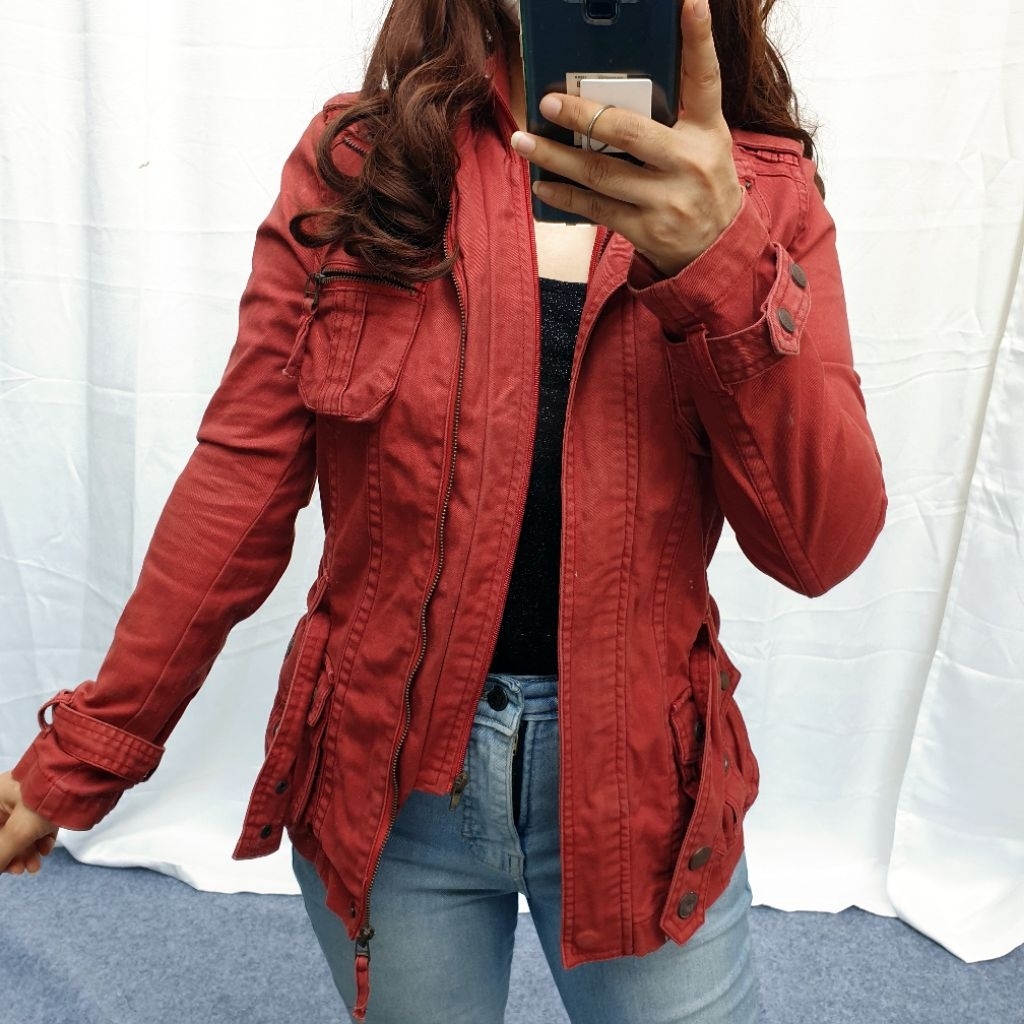 KAMA Classic Jeans Parka Lengan Panjang Wanita