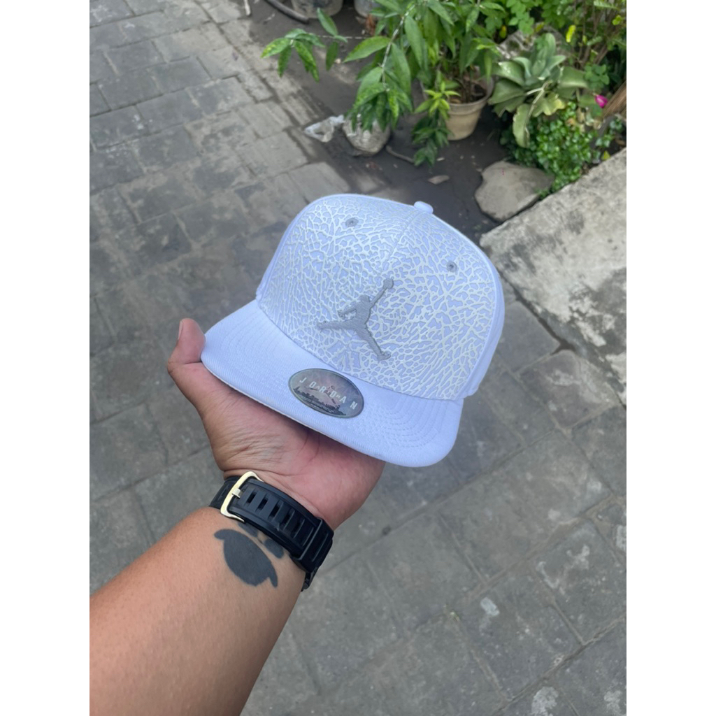 preloved topi snapback jordan original