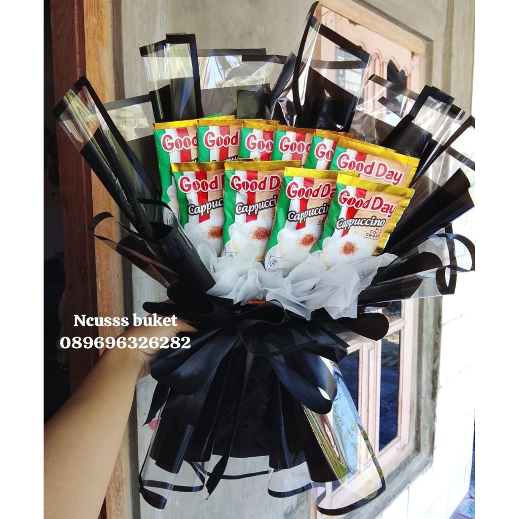 

Buket kopi dengan desain dan tema random