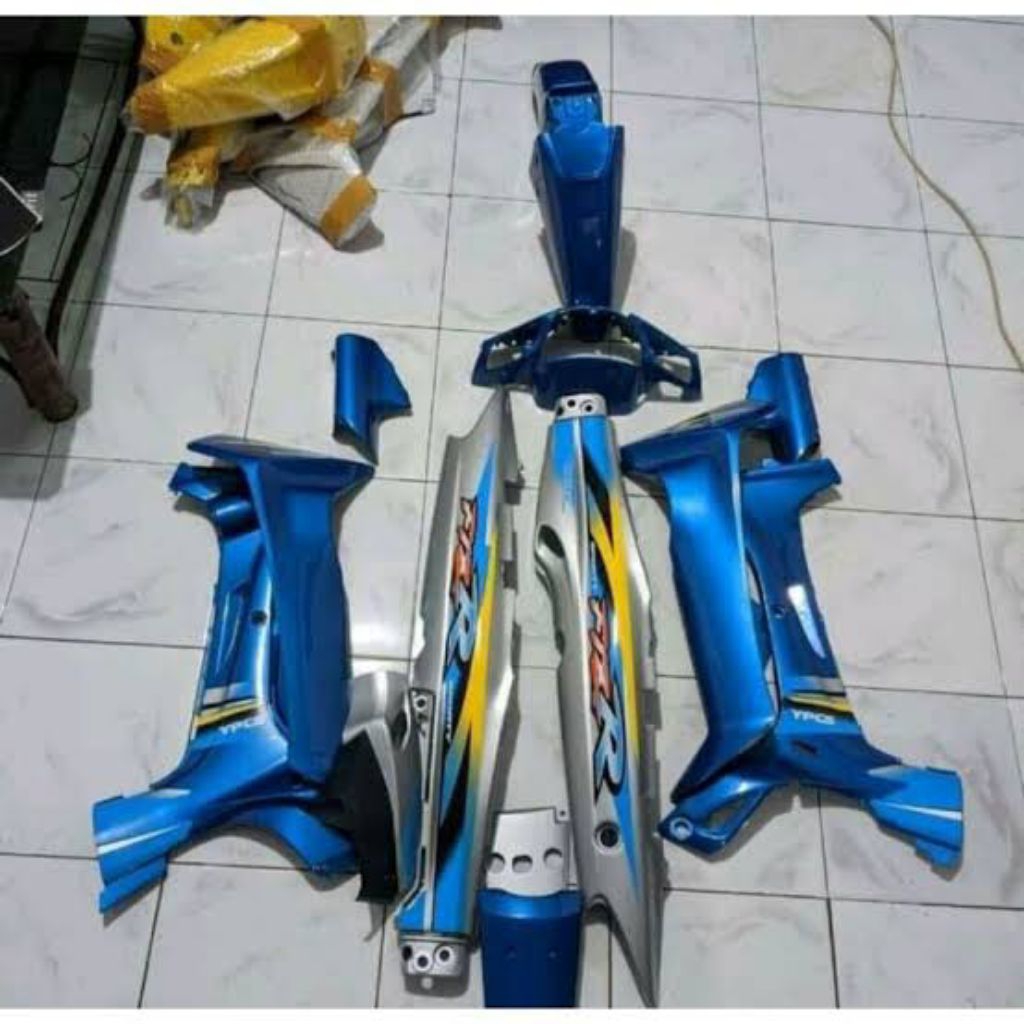 cover Body Fizr biru silver full set halus Yamaha fiz R