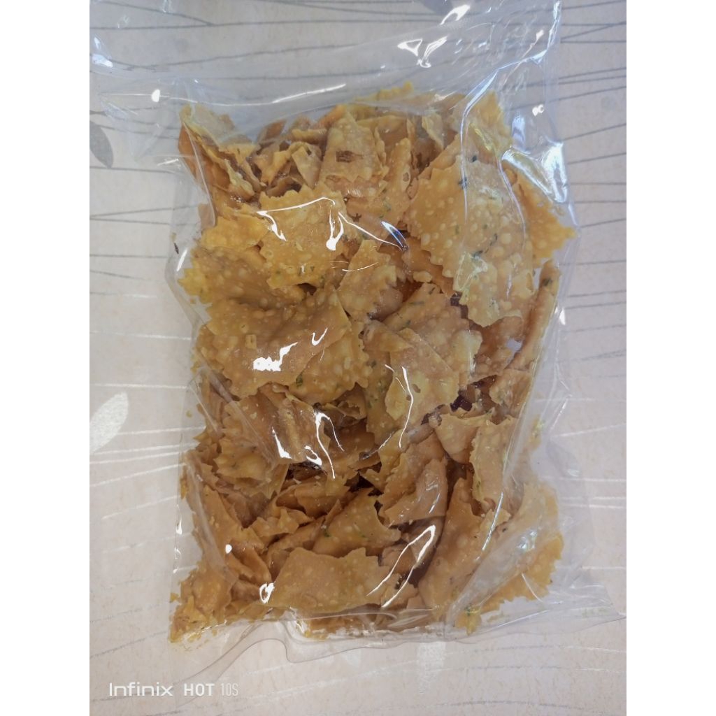 

Keripik Pangsit 250 gram