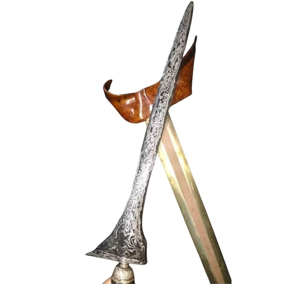 Keris Tilam Sari Estimasi Hb Sepuh Bilah Tebal Gede Gagah / Keris Sepuh / Pusaka Sepuh / Keris Asli 
