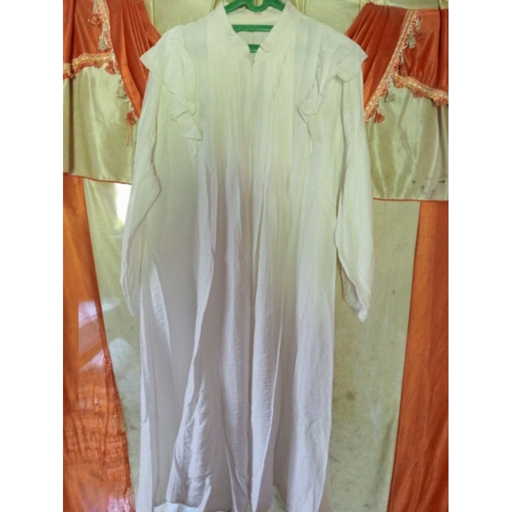 preloved tunik broken white ukuran L