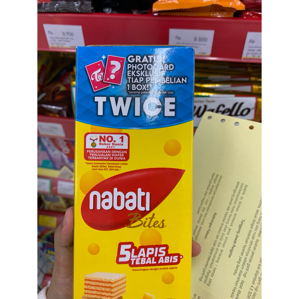 

Nabati Free TWICE PHOTOCARD PC RICHEESE SEALED KPOP NAYEON JEONGYEON MOMO SANA JIHYO MINA DAHYUN CHAEYOUNG TZUYU