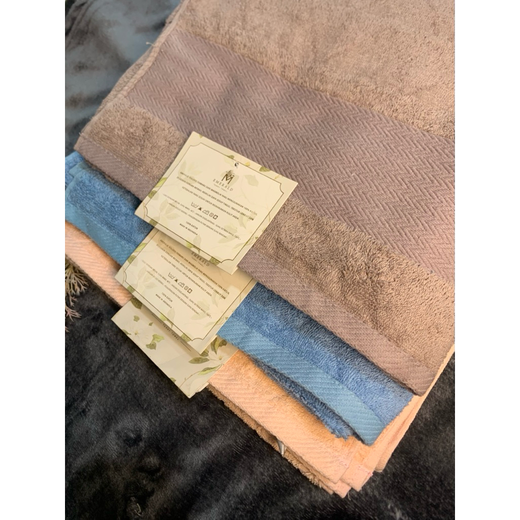 MAGNOLIA Handuk premium dengan bahan yang berkualitas