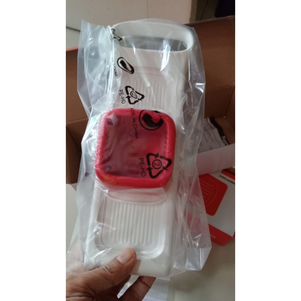 pengiris bawang tupperware