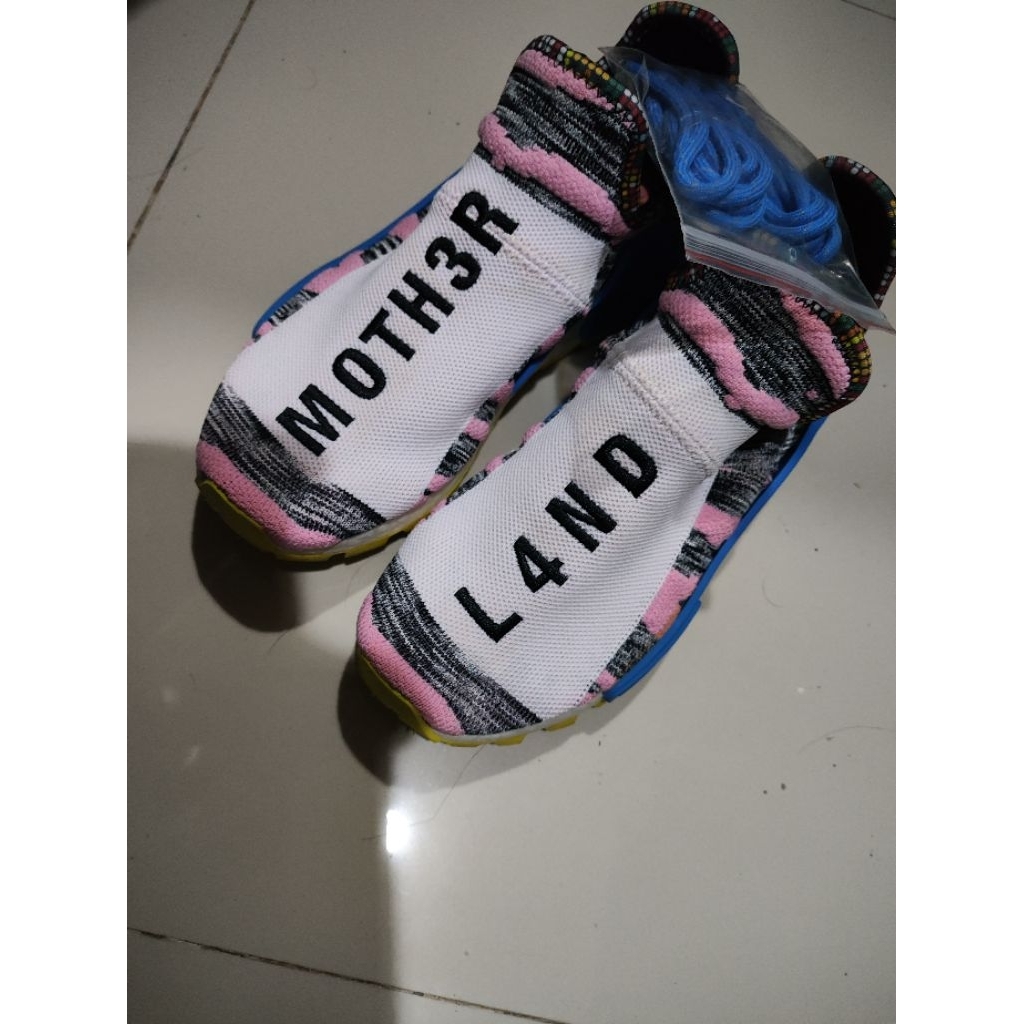 Adidas NMD Human Race sz 42