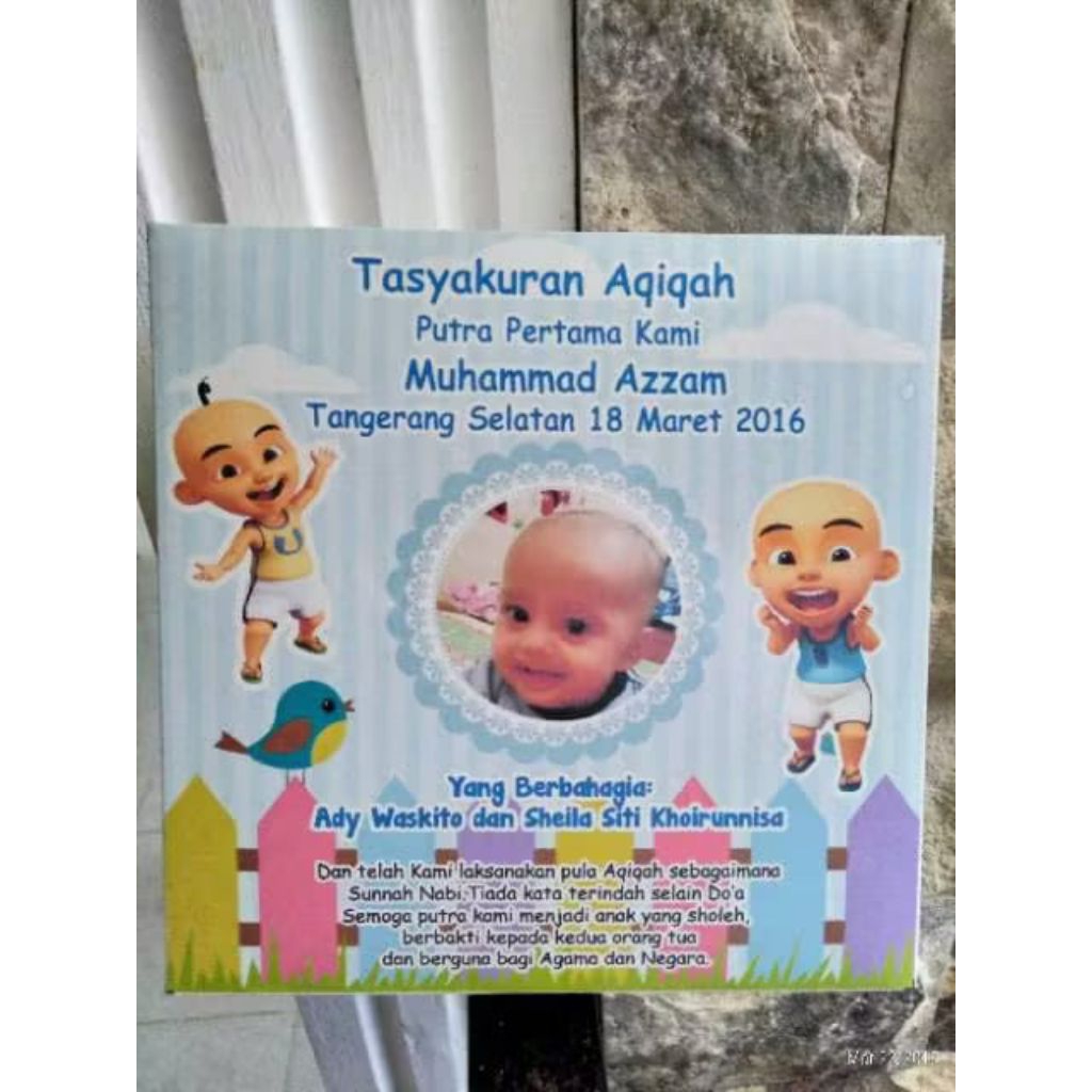 

KOTAK/DUS NASI CUSTOM ukuran 20x20x7cm