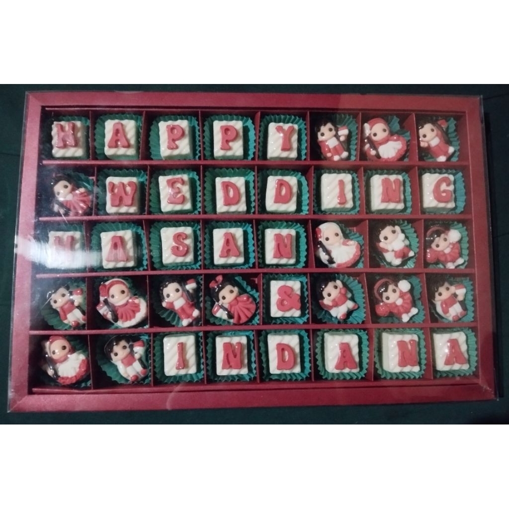 

Coklat Karakter hantaran wedding