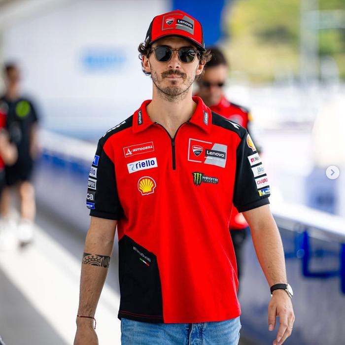 Ducati MotoGP 2025 Francesco Pecco Bagnaia Cap 9FORTY Adjustable Cap. Topi Unisex Pria Wanita. Offic