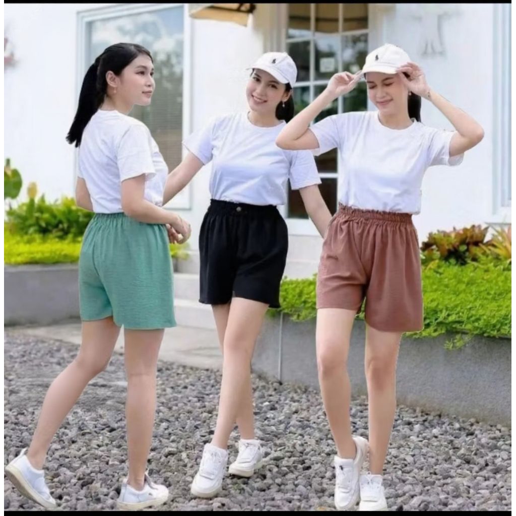 Celana Pendek Wanita Hot pants Crinkle Airflow Ukuran PJ 45 cm LP 120 cm