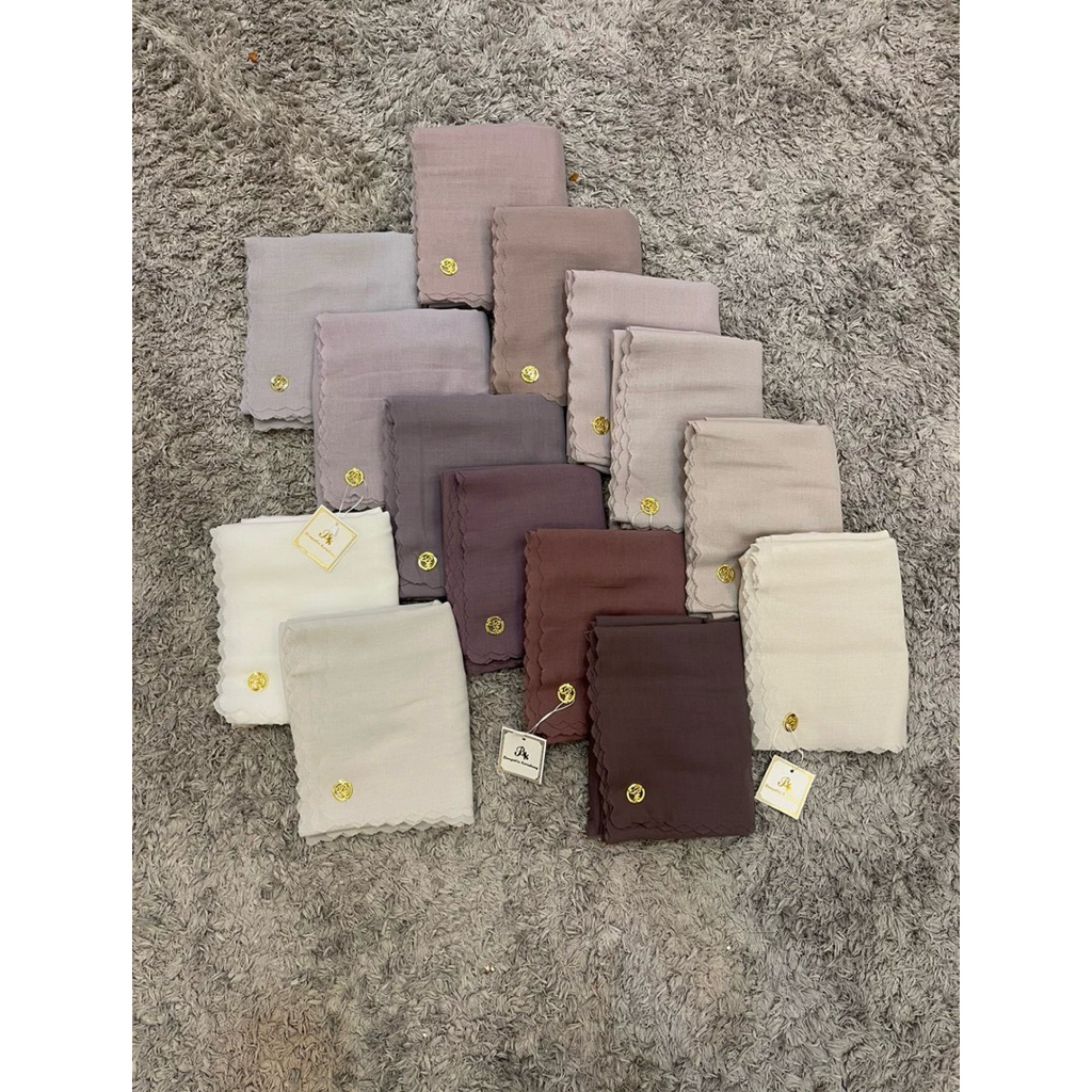 Hijab bungatta segi empat Voal Ultrafine metal logo polos|kerudung Bungatta segi empat metal logo po