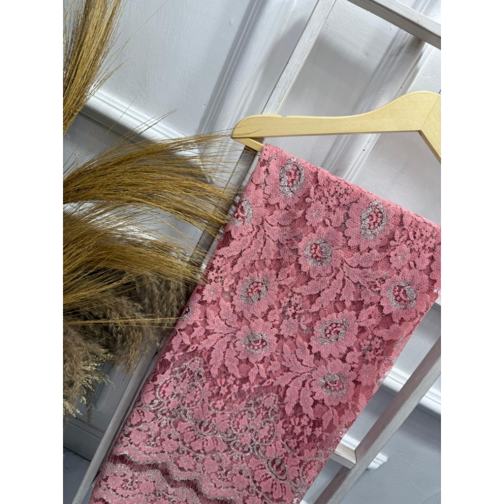 Brokat Diamond Sparkel Metalik 2,5 Meter