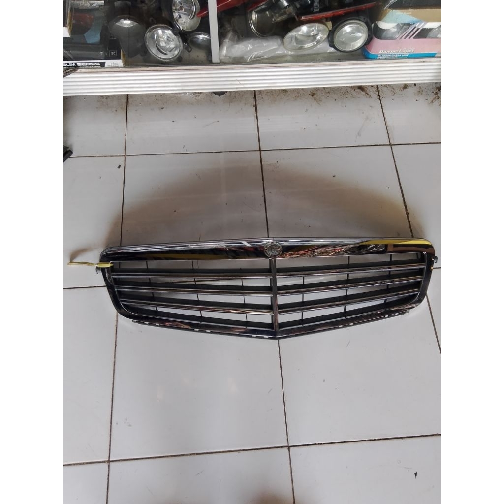 Grill Rambang Mercedes Benz C-class W204 2008/2012
