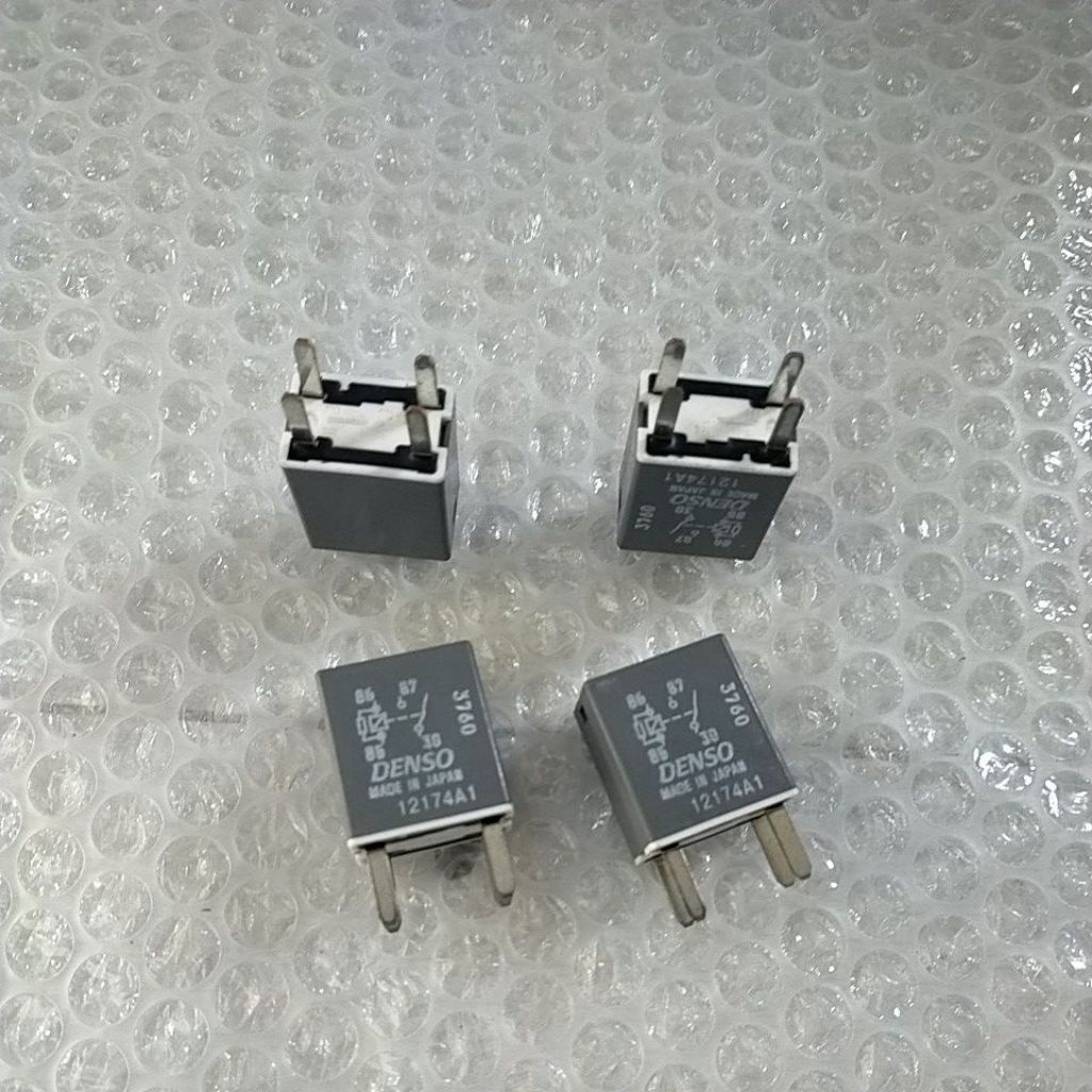 Relay Denso kaki 4 denso relay 12 volt original