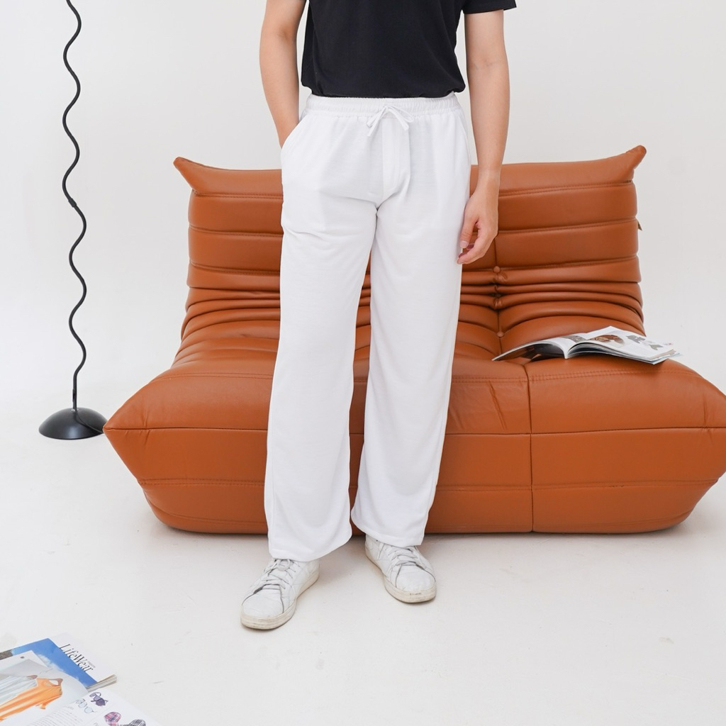 Osakaa - Wide Pants Baggy Loose Pria