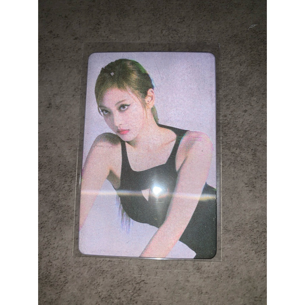 NINGNING LENTICULAR SAVAGE