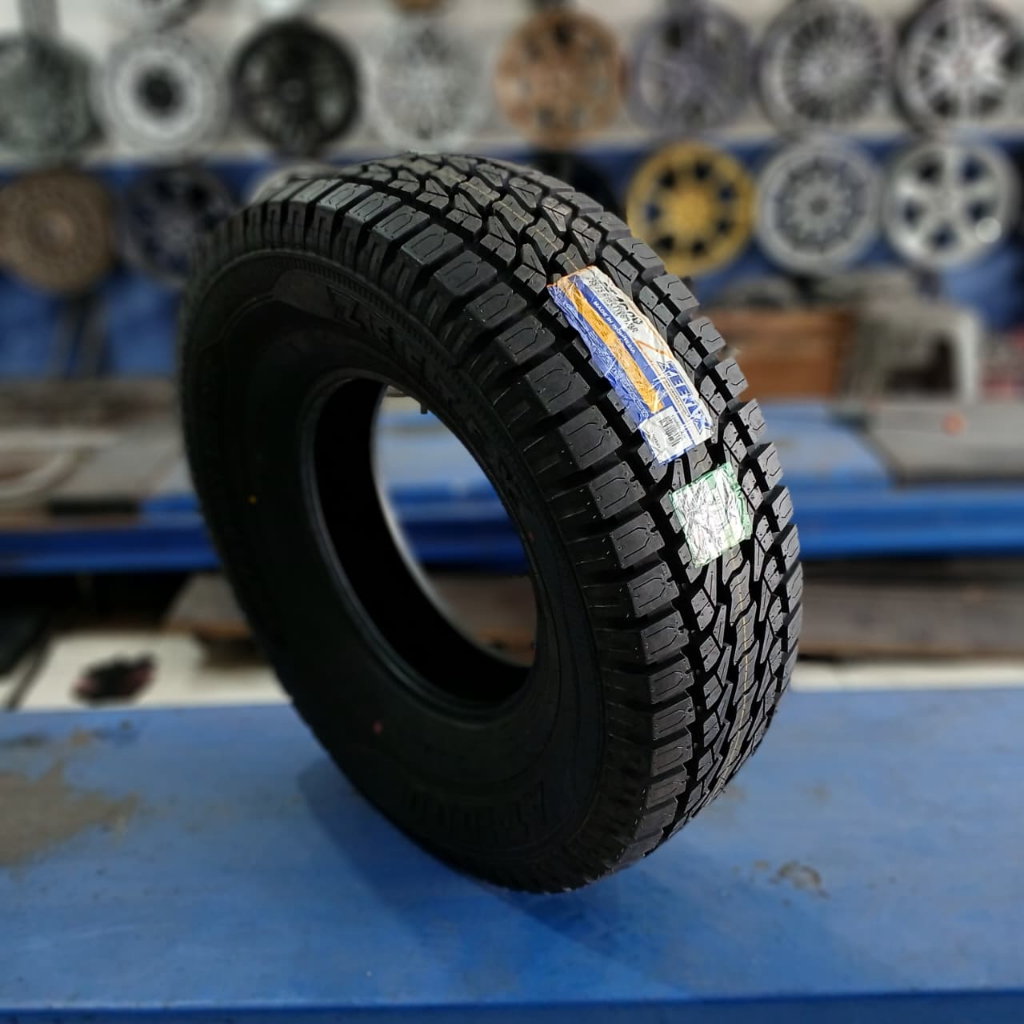 BAN AT UKURAN 285 75 R16 UNTUK LAND CRUISER JEEP WRANGLER DLL UKURAN 285 75 R16 MERK ZEETEX AT 100