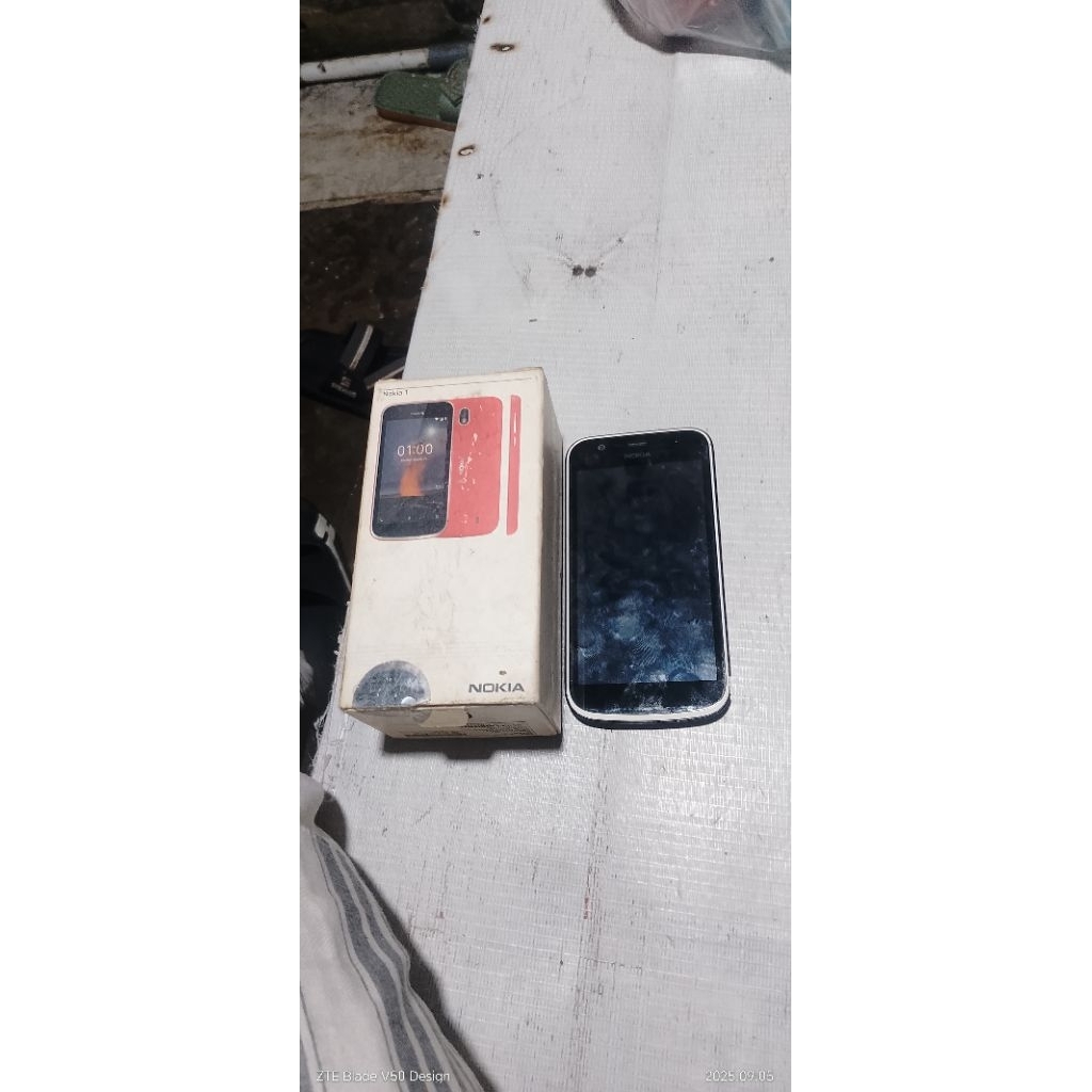 Nokia 1 on Android 8.1 Oreo (Go edition) mesin hidup