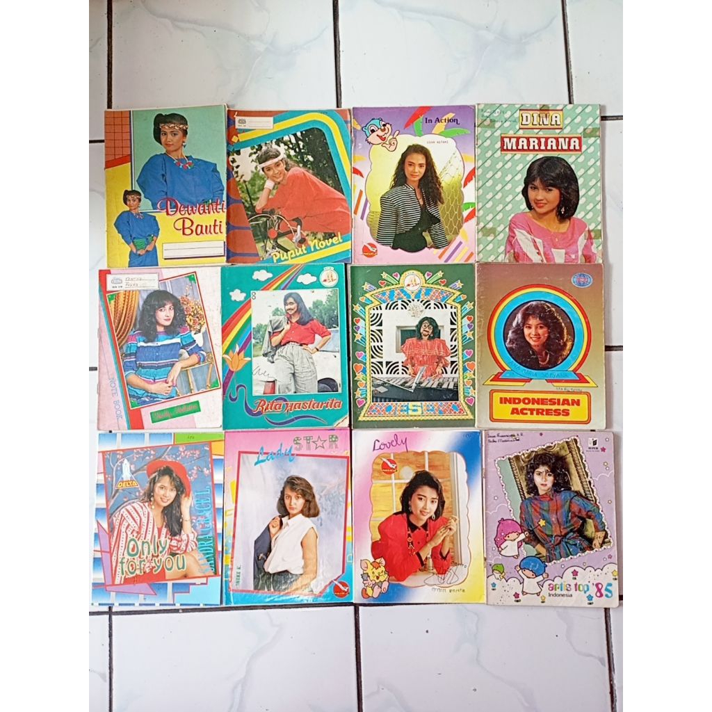 

Paket buku tulis jadul 12 pcs