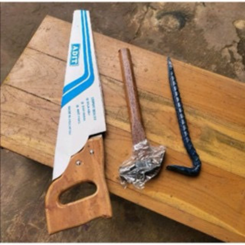 Paket Pertukangan 3pcs Gergaji Kuat Baja asli+ Palu Kambing + Linggis kecil