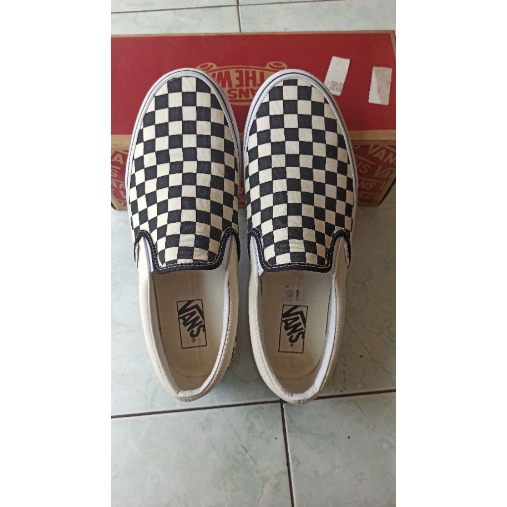 sepatu vans slip-on