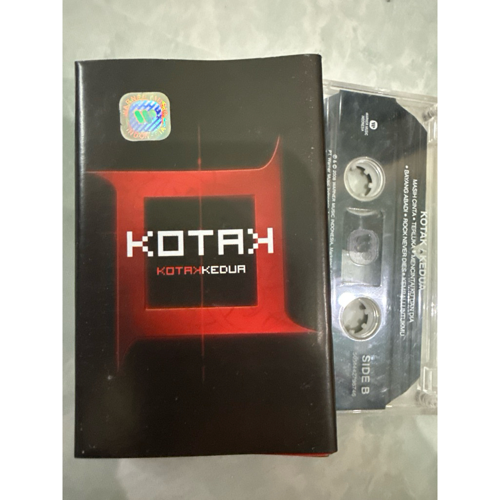 kaset pita kotak kedua