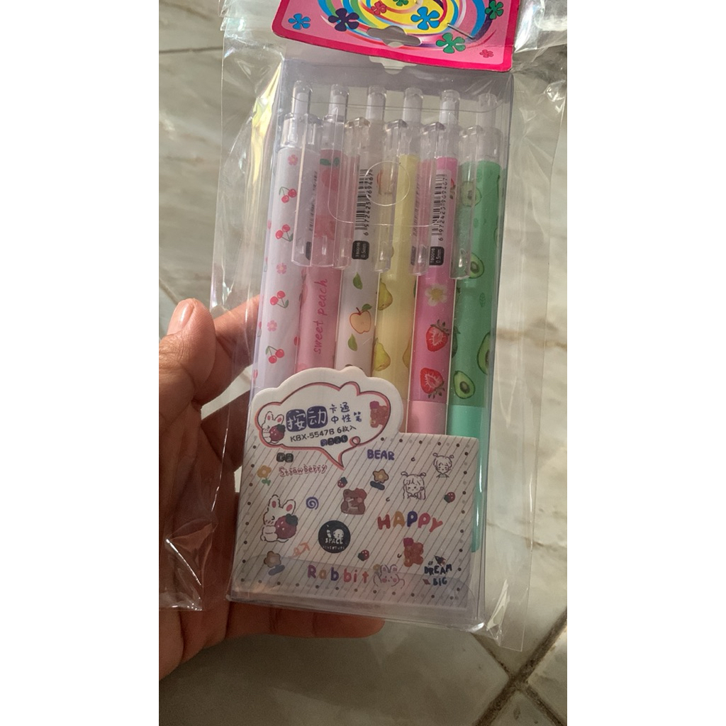 

pulpen karakter set isi 6