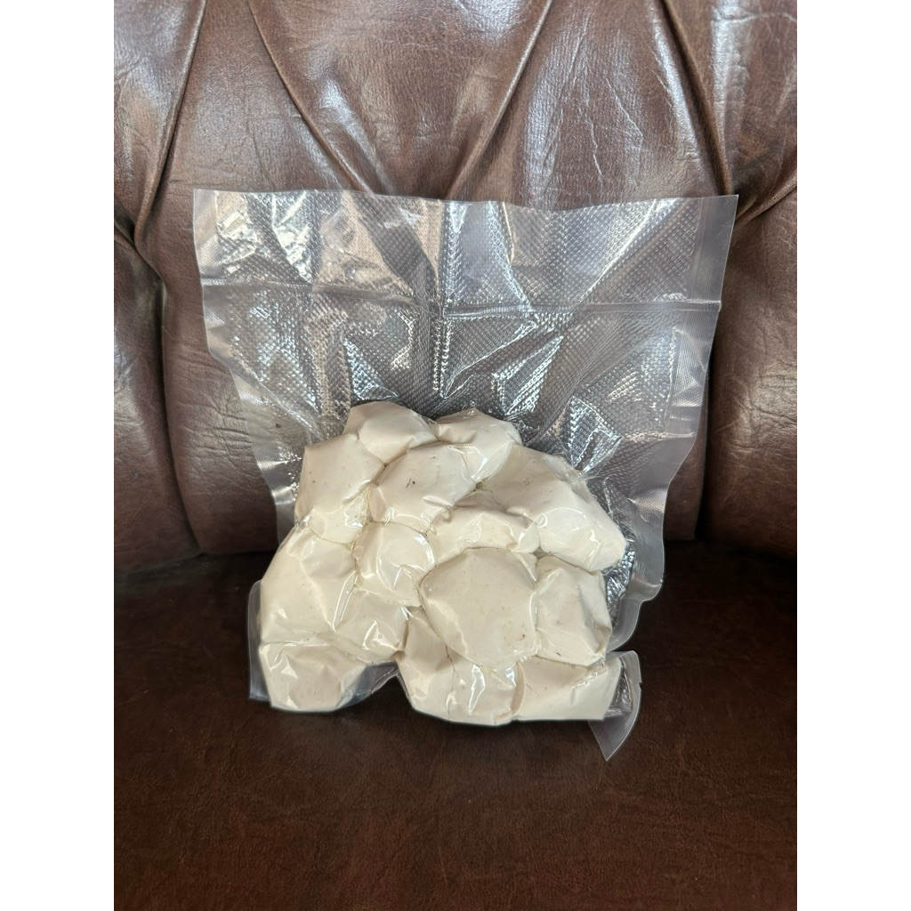 

250 gr isi 12 pcs / Basreng basah kataji pedas cili oil 2 sachet