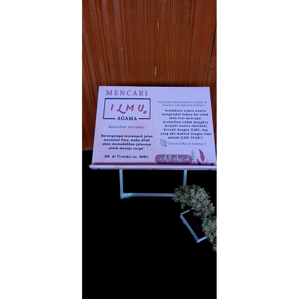 MEJA  BACA MIRING BESAR