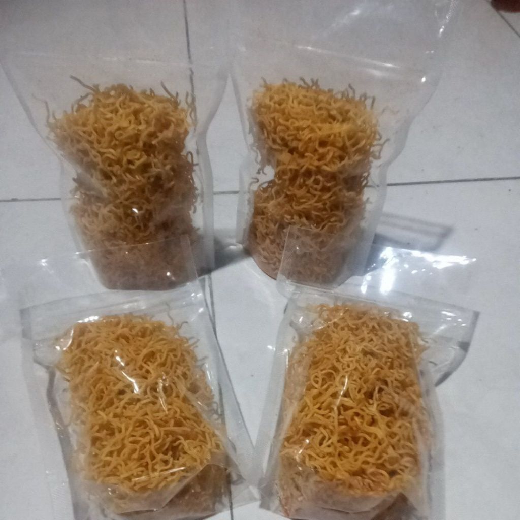 

MIE KRIUK,MIE RENYAH,MIE KREMES,MIE GORENG KRISPI,PEDAS 100GR